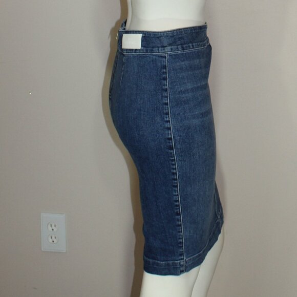 Aritzia The Casting Blue Denim  midi  woman Skirt size 8 - Picture 4 of 9
